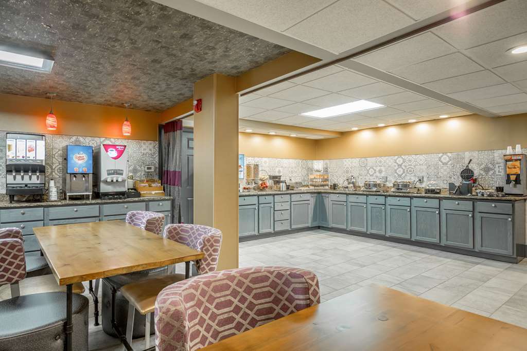 District 3 Hotel, Ascend Hotel Collection Chattanooga Restaurant photo